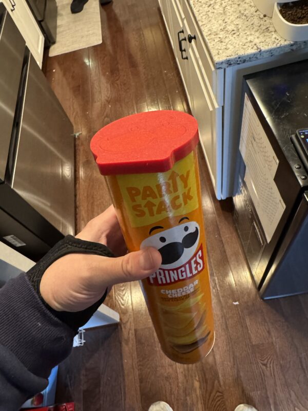 Chip container lid